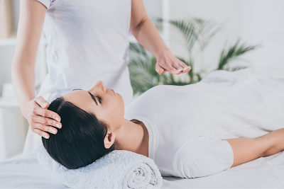 Valerie Chastan - Atelier massage bébé ~ Magnétisme ~ Sonothérapie à Manosque