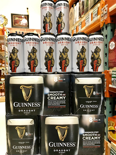 Liquor Store «Warehouse Wine & Liquor», reviews and photos, 113 Mill Plain Rd #6, Danbury, CT 06811, USA