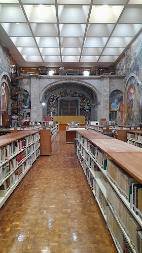 Biblioteca universitaria Naucalpan de Juárez