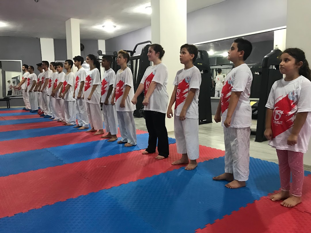 Turgutlu Karate htisas Spor Kulb