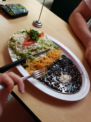 Mexican Grocery Store «LA MEXICANA», reviews and photos, 332 Willowbend Rd, Peachtree City, GA 30269, USA