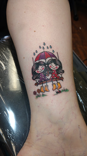 Explore ideas de tattoo para mujer, creative tattoo ideas in Ventura, available at White Lotus Body Arts Studio