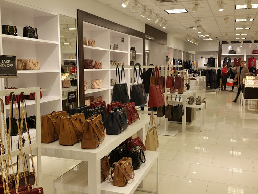 Fashion Accessories Store «Michael Kors», reviews and photos, 20-A Killingworth Turnpike #430, Clinton, CT 06413, USA