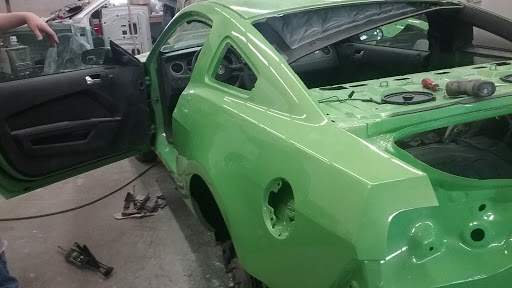 Auto Body Shop «Country Auto Inc», reviews and photos, 1501 Chamber Ct, Anamosa, IA 52205, USA