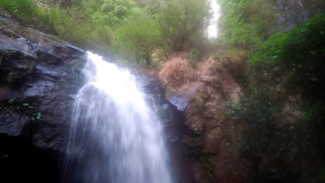 น้าตกขุนพะวอ Khunpawor waterfall