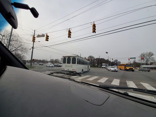 Shopping Mall «Creekside Crossing & Shops», reviews and photos, 404 E Six Forks Rd, Raleigh, NC 27609, USA