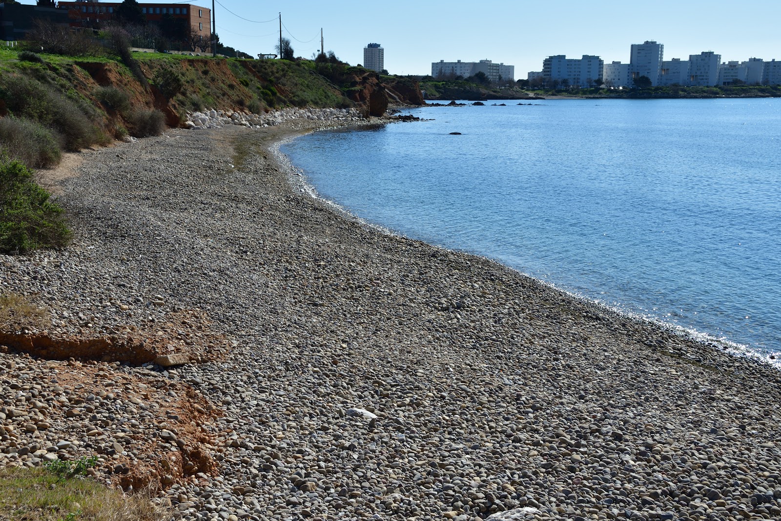 Foto di Plage des Ours con una superficie del terreno roccioso
