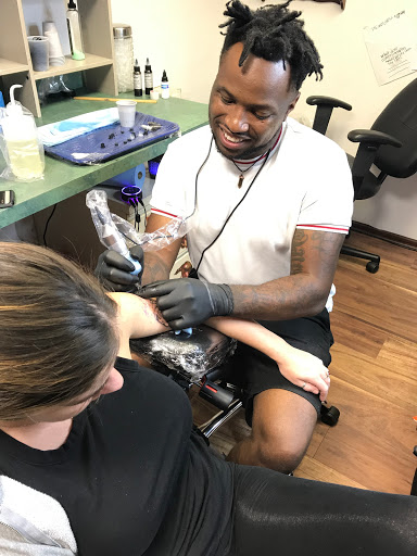 Tattoo Shop «Taboo Tattoos», reviews and photos, 242 Broad St, Keyport, NJ 07735, USA