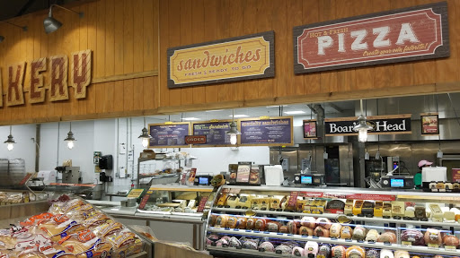 Grocery Store «Fresh Thyme Farmers Market- 82nd», reviews and photos, 4225 E 82nd St, Indianapolis, IN 46250, USA