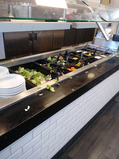 Pizza Restaurant «Round Table Pizza», reviews and photos, 2540 Sand Creek Rd, Brentwood, CA 94513, USA