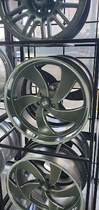 King Tire & Wheels #3 - Photo 5 - Car repair in Houston, TX, The Woodlands