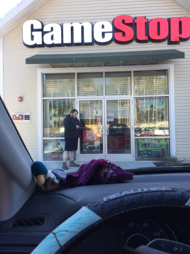 Video Game Store «GameStop», reviews and photos, 574 Alfred St, Biddeford, ME 04005, USA