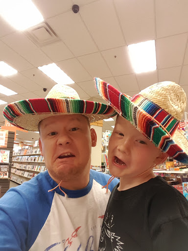 Used Book Store «2nd & Charles», reviews and photos, 2904 Prince William Pkwy, Woodbridge, VA 22192, USA