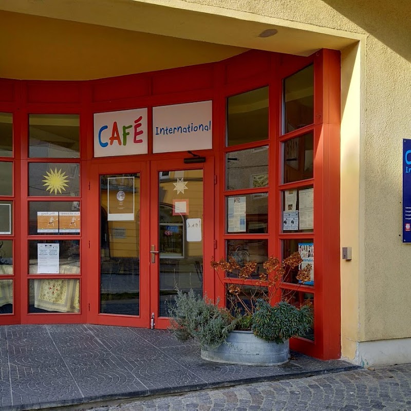 Café International