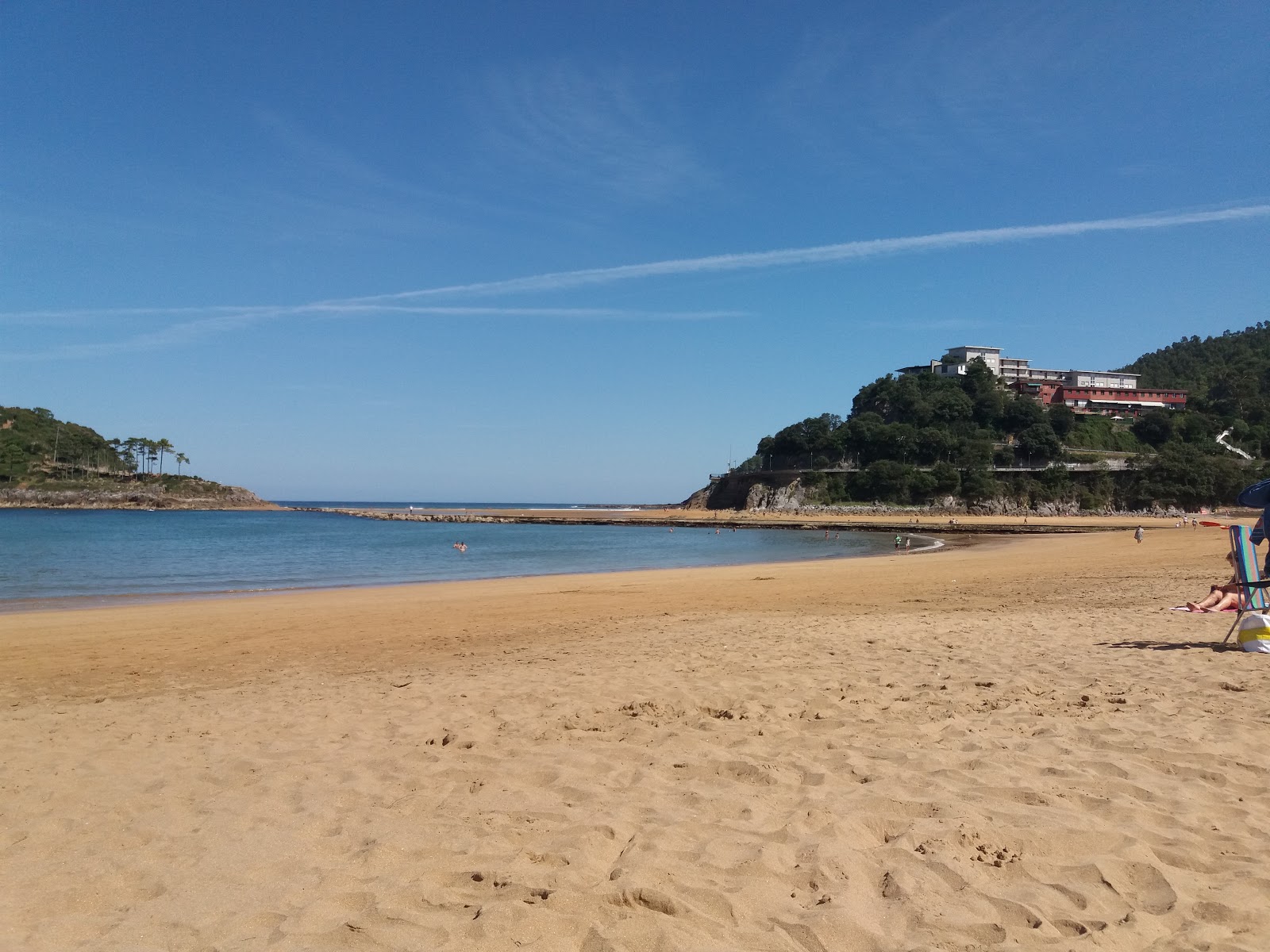 Foto van Playa Lekeitio voorzieningenruimte