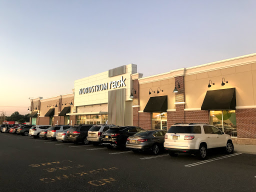 Department Store «Nordstrom Rack Crossroads at Eatontown», reviews and photos, 231 NJ-35, Eatontown, NJ 07724, USA