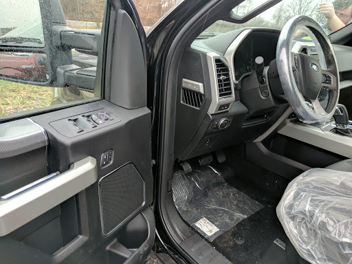 Ford Dealer «Lake Shore Ford», reviews and photos, 244 Melton Rd, Burns Harbor, IN 46304, USA