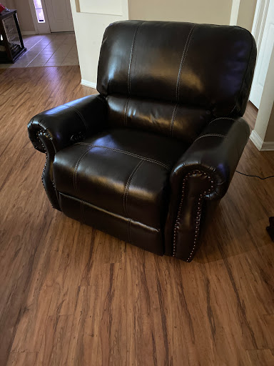 Furniture Store «American Signature Furniture», reviews and photos, 161 Brandon Town Center Dr, Brandon, FL 33511, USA