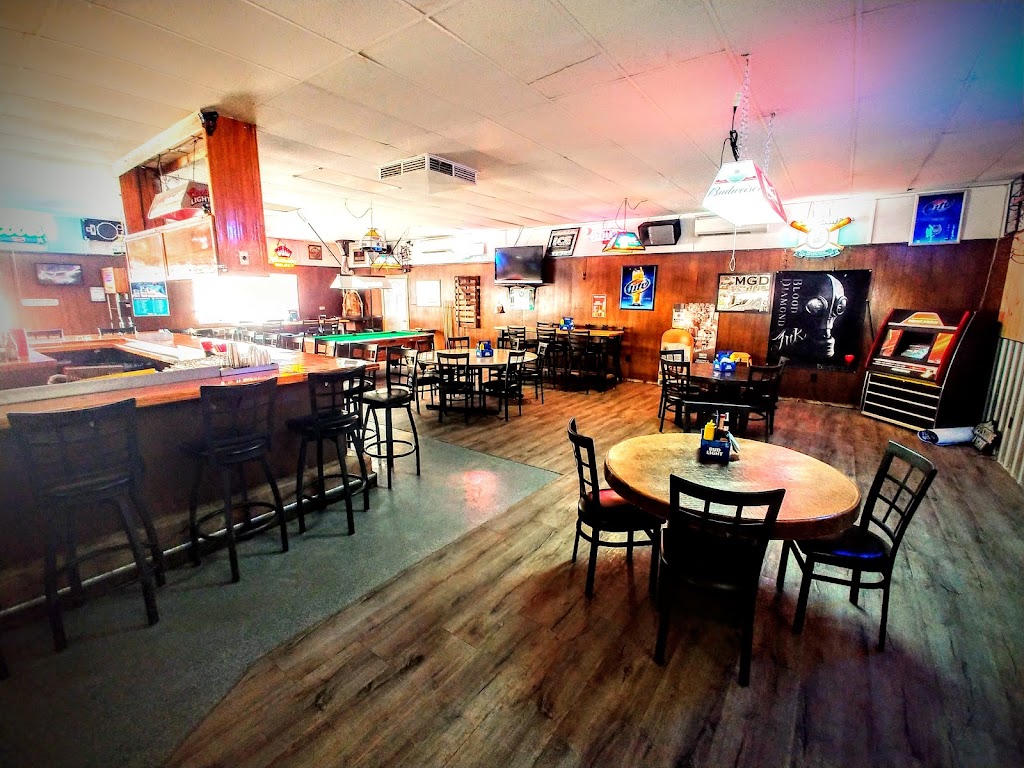 Codi Jo's Wagon Wheel Bar & Grill 83855