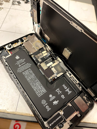 Cell Phone Store «Eazy Computers & iPhone Repair», reviews and photos, 930 Arch St, Philadelphia, PA 19107, USA