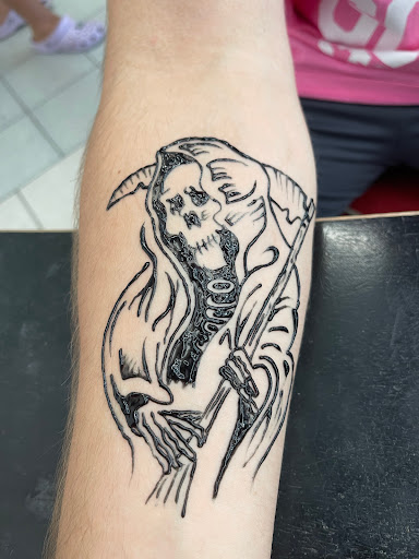 Explore heart tattoos ideas, creative tattoo ideas in South Padre Island, available at Peggys Temporary & Permanent Tattoos