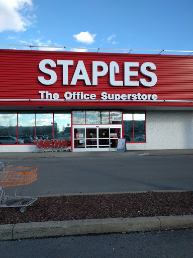 Office Supply Store «Staples», reviews and photos, 1740 Old Fort Pkwy, Murfreesboro, TN 37129, USA