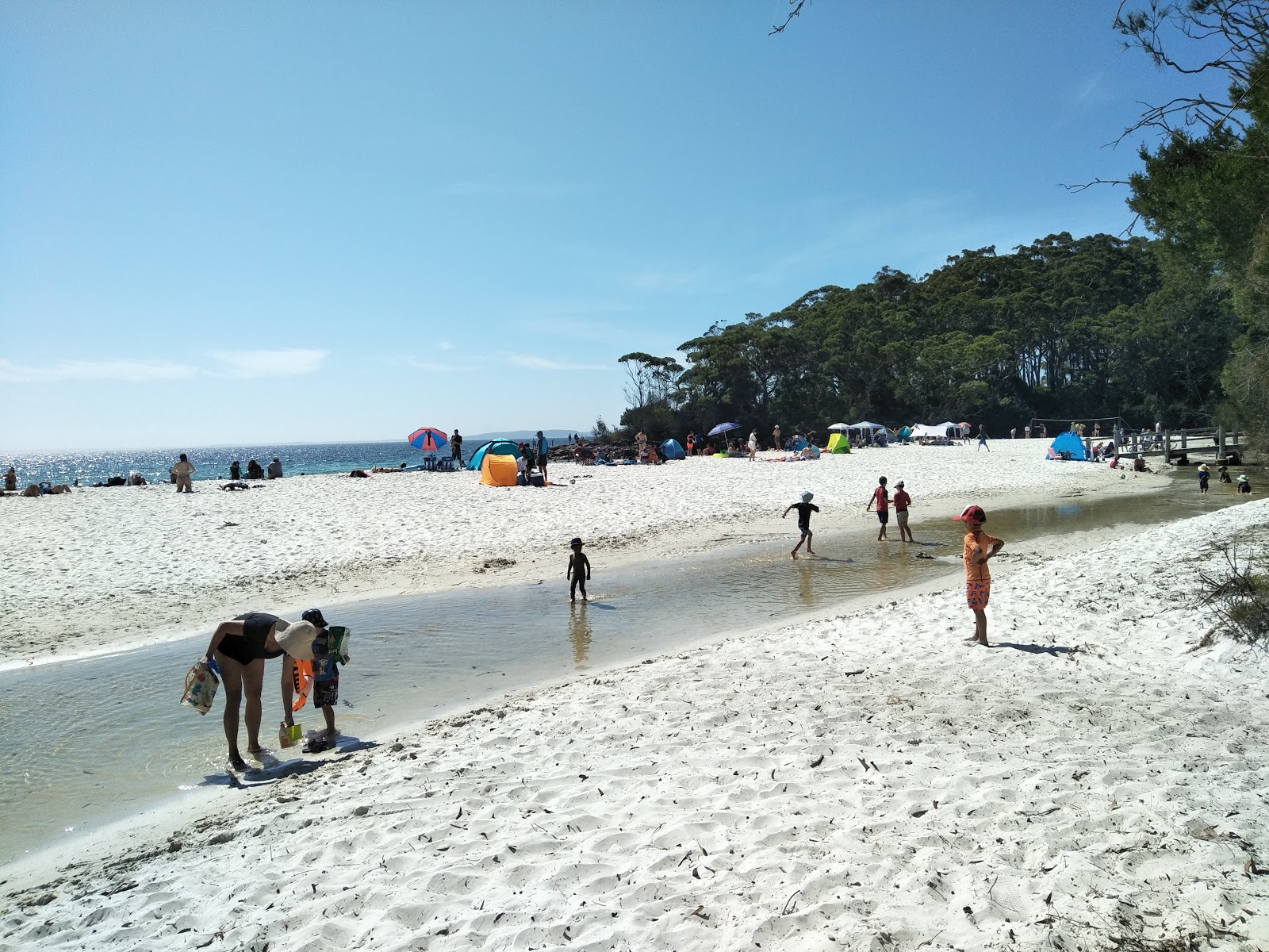 Foto de Iluka Beach - lugar popular entre los conocedores del relax
