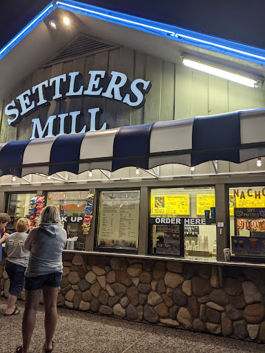 Miniature Golf Course «Settlers Mill Adventure Golf & Frozen Custard», reviews and photos, 7940 US-51, Minocqua, WI 54548, USA