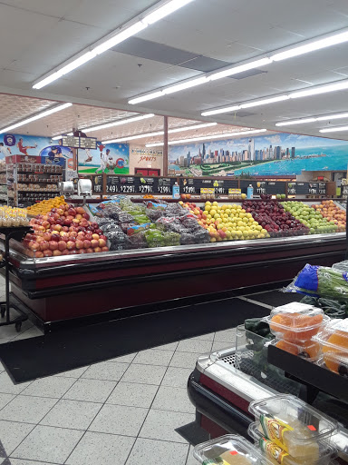 Grocery Store «Supermercado La Chiquita», reviews and photos, 4926 W Cermak Rd, Cicero, IL 60804, USA