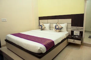 Agarwal Guest House & Hotel image