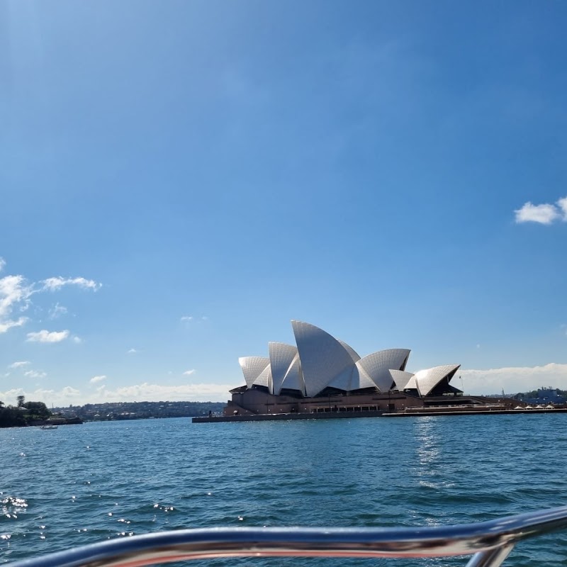 Captain Cook Cruises - Circular Quay