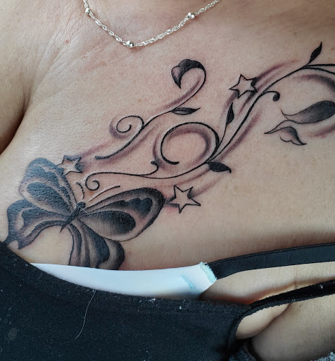 Tattoo Shop «Tattoo America», reviews and photos, 99 W Pearl St, Nashua, NH 03060, USA