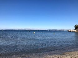 Plage de Ferrieres'in fotoğrafı imkanlar alanı