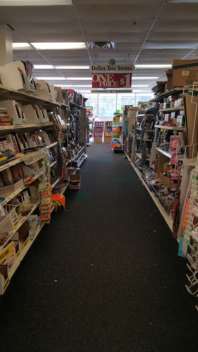 Dollar Store «Dollar Tree», reviews and photos, 1832 Leithsville Rd, Hellertown, PA 18055, USA