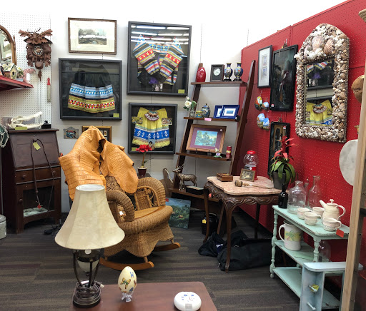 Antique Store «Coronado Antiques Mall», reviews and photos, 1433 S Dixie Fwy, New Smyrna Beach, FL 32168, USA