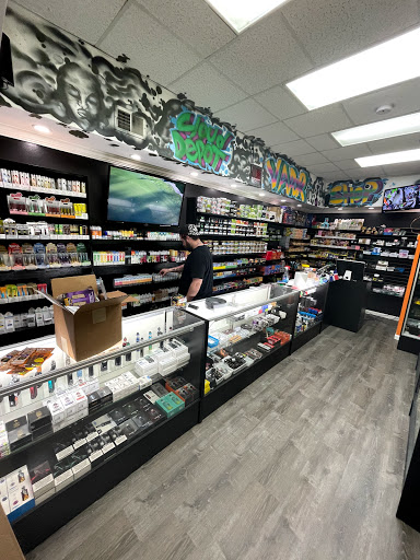 Tobacco Shop «Cloud Depot Vape & Smoke Shop», reviews and photos, 273 Lafayette St, Newark, NJ 07105, USA