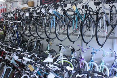 Road Runners Bicycles, 8 Forest Ave c, Glen Cove, NY 11542, USA, 