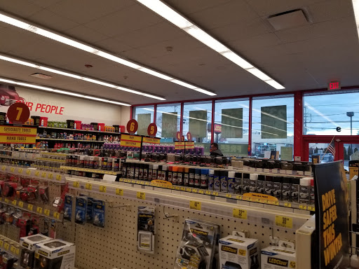 Auto Parts Store «Advance Auto Parts», reviews and photos, 9 W Montauk Hwy, Lindenhurst, NY 11757, USA