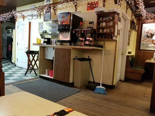 Ice Cream Shop «Yum Yum Tree», reviews and photos, 140 W Main St, Brighton, MI 48116, USA