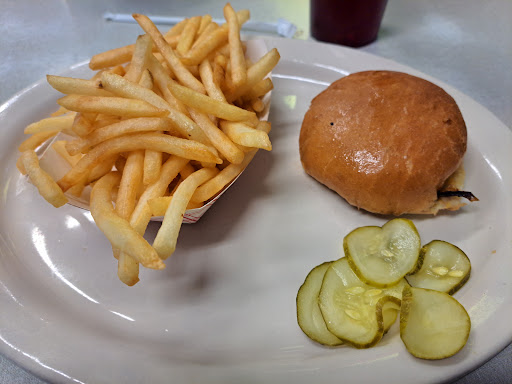 Hamburger Restaurant «Hunter House Hamburgers», reviews and photos, 35075 Woodward Ave, Birmingham, MI 48009, USA