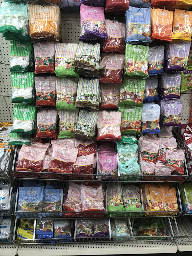 Dollar Store «Dollar Tree», reviews and photos, 301 E Wallace Kneeland Blvd, Shelton, WA 98584, USA