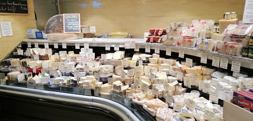 Supermarket «Foodcellar & Co.», reviews and photos, 43-18 Crescent St, Long Island City, NY 11101, USA