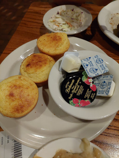 American Restaurant «Cracker Barrel Old Country Store», reviews and photos, 111 Dunson Ln, Davenport, FL 33896, USA