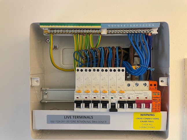 Comments and reviews of Pershore Electrical Ltd