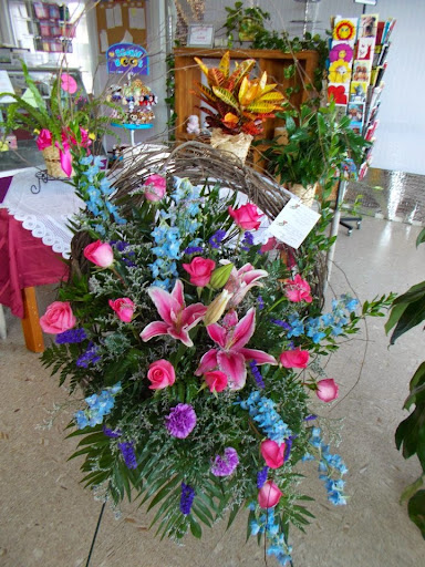 Florist «Heavenly Cakes and Flowers», reviews and photos, 806 N Loop 336 W, Conroe, TX 77301, USA