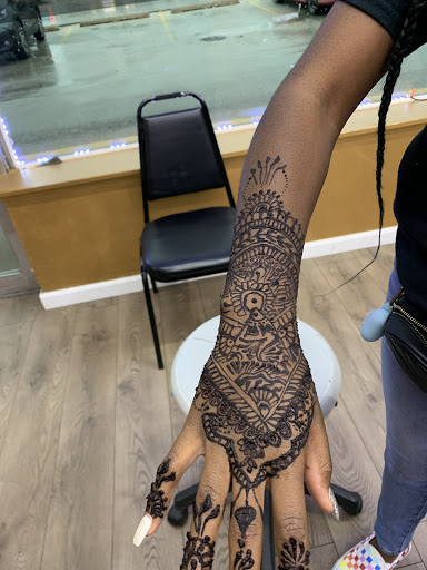 Beauty Salon «Sita Beauty Care Salon and Eyebrow Threading», reviews and photos, 9935 SW Hwy, Oak Lawn, IL 60453, USA