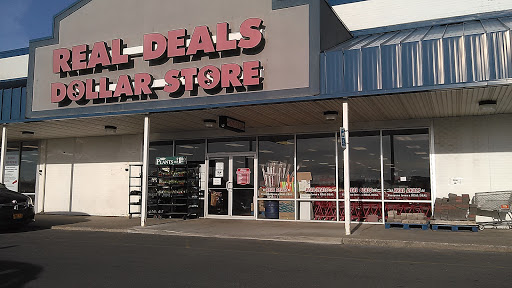 Real Deals Dollar Store image 4