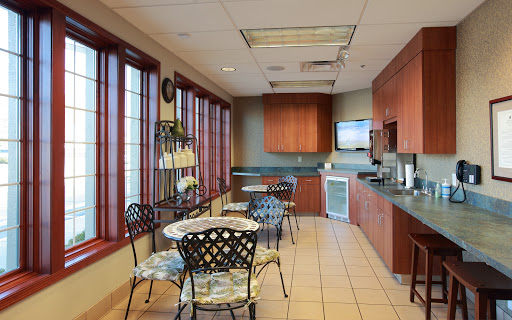 Funeral Home «Newcomer Funeral Home, East Louisville Chapel», reviews and photos, 235 Juneau Dr, Louisville, KY 40243, USA