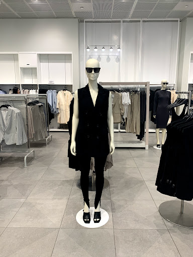 Clothing Store «H&M», reviews and photos, 11401 NW 12th St, Miami, FL 33172, USA