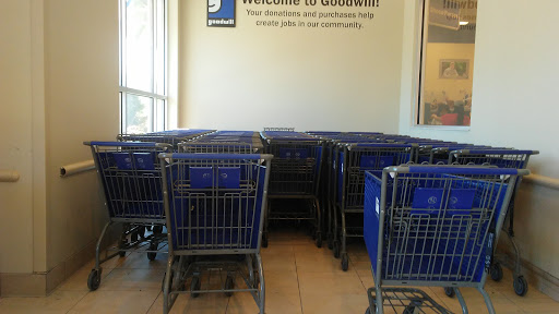 Thrift Store «Goodwill», reviews and photos